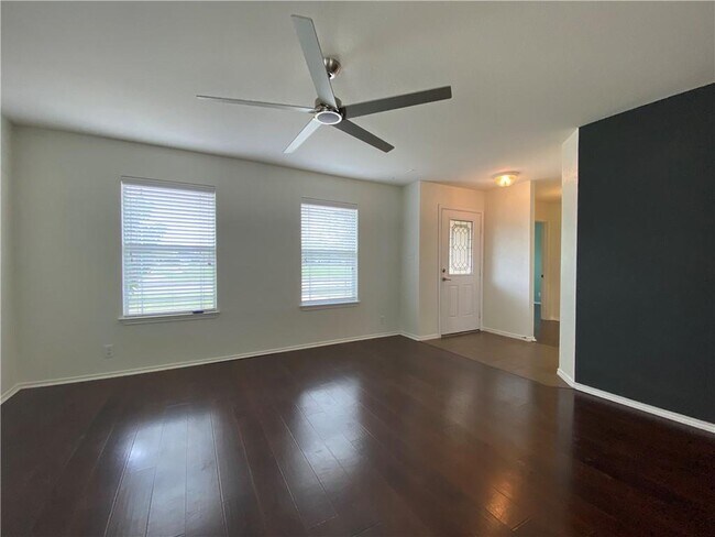 Building Photo - 600 Gabriel Mills Dr