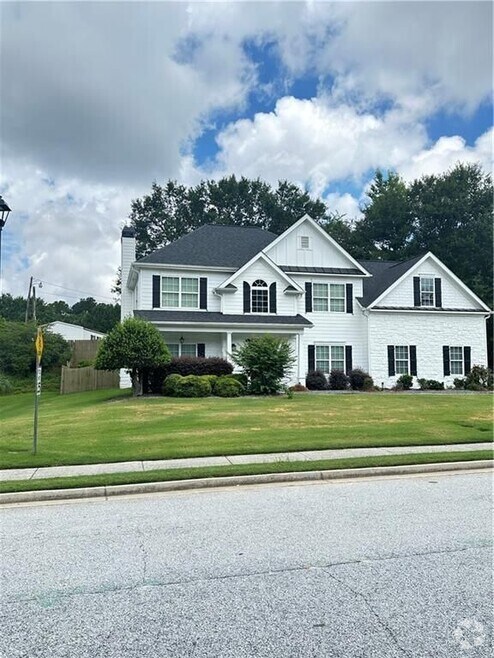 Building Photo - 540 Langley Creek Dr
