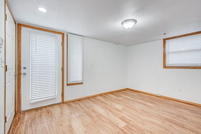 Building Photo - 2535 Spruce St