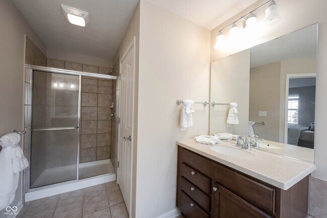 Building Photo - 13086 Avon Cross Way