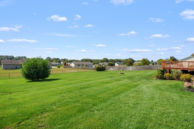Building Photo - Four bedroom, 3 Bathroom with Bonus Room and Office, ranch style home in Mattawan!