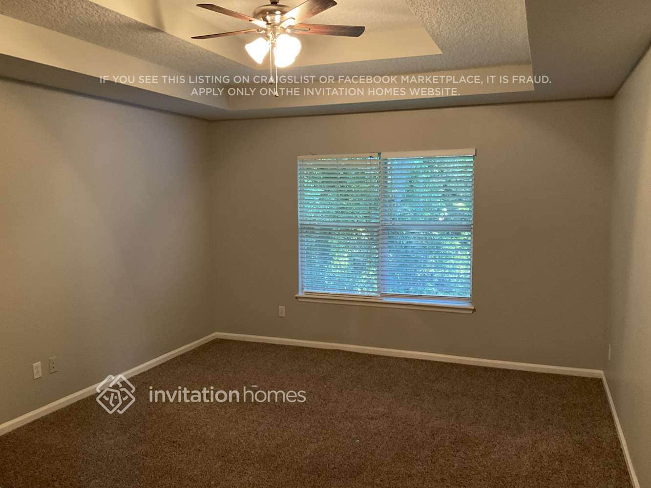 Building Photo - 14091 Summer Breeze Dr E