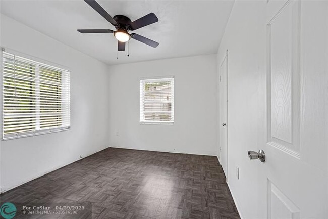 Building Photo - 1075 NW 133rd St