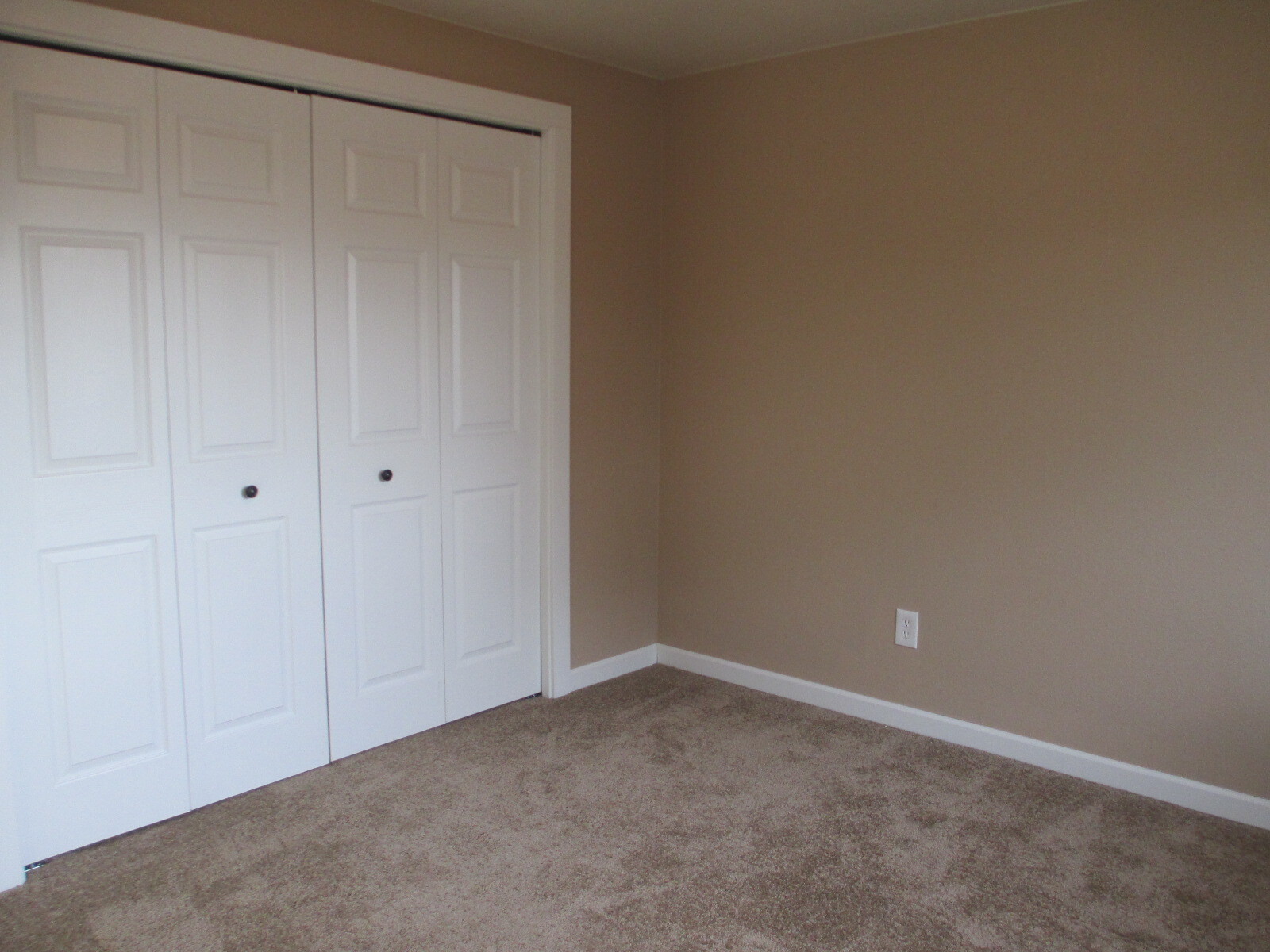 Building Photo - 3322 NE Lancaster St