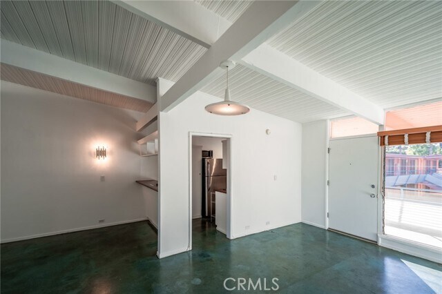 Building Photo - 1400 Hayworth Ave