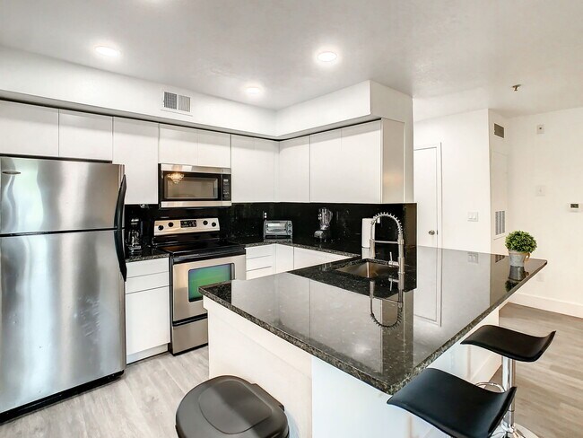 Building Photo - Westpointe Boulevard, Orlando, FL 32835 - ...