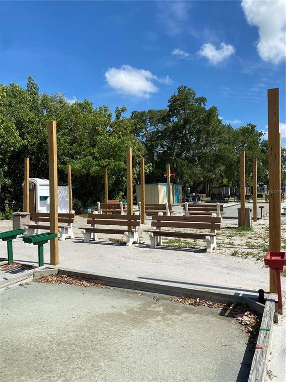 Building Photo - 2305 Bay Dr