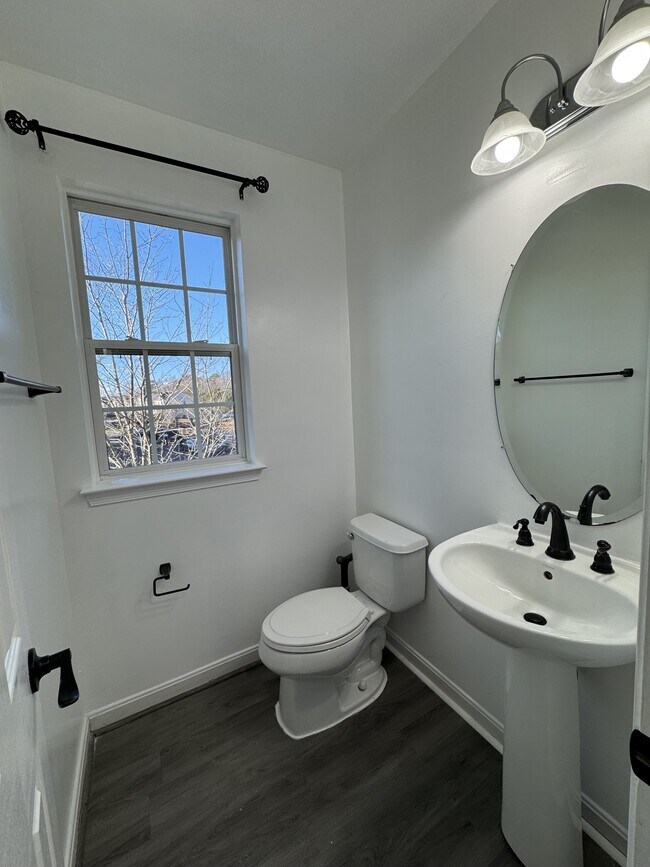 Building Photo - 44337 Ocelot Way