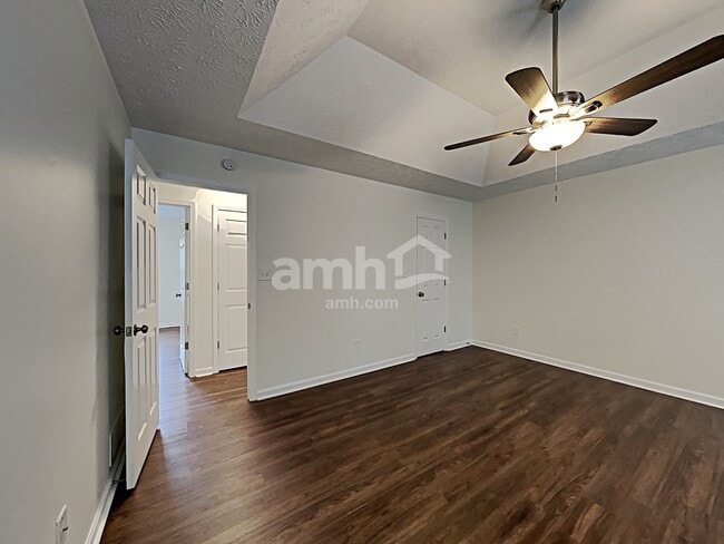 Building Photo - 3342 Mooring Dr