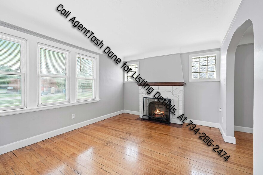 Building Photo - 1524 Cicotte Ave