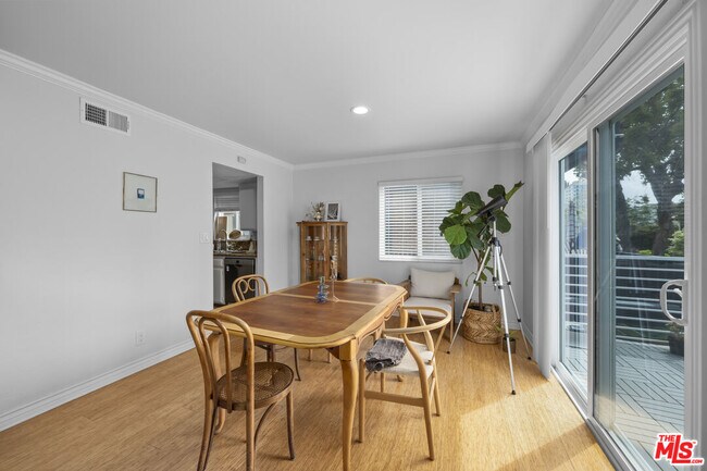 Building Photo - 23 Buccaneer St