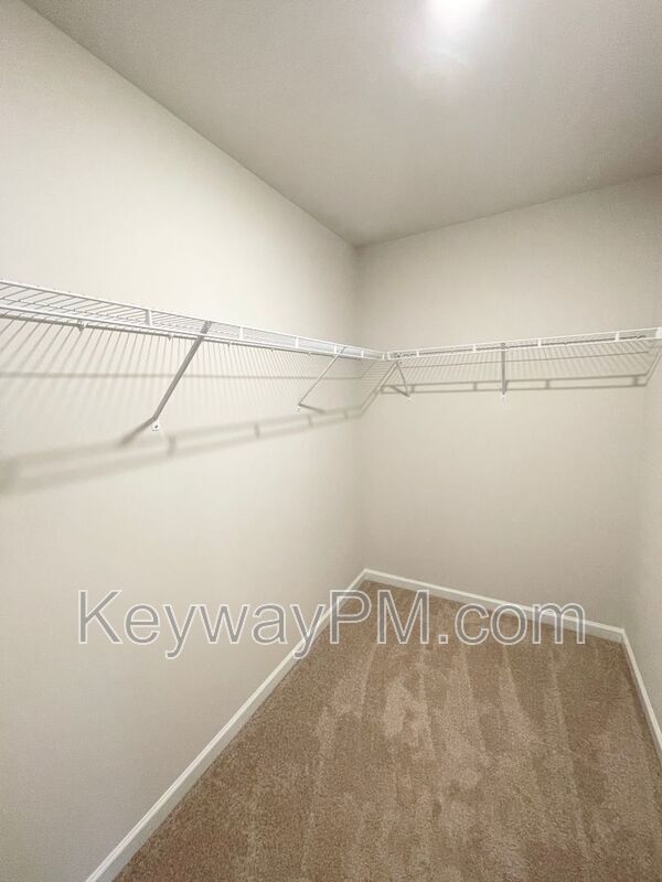 Building Photo - 4136 Thimbleberry Dr