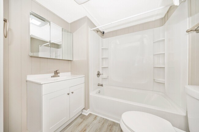 Building Photo - 5201 Amos Reeder Rd