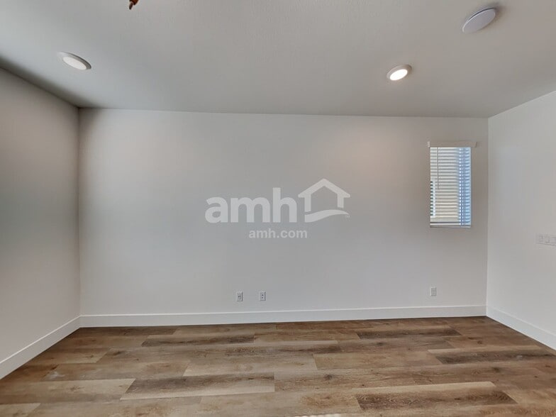 Building Photo - 4230 Halo Hollyhock St