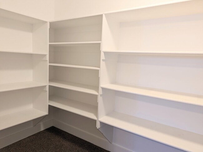 Building Photo - 1022 S 1050 E