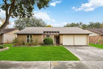 Building Photo - 22419 Deville Dr