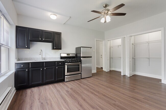 Building Photo - 4555 Malden St