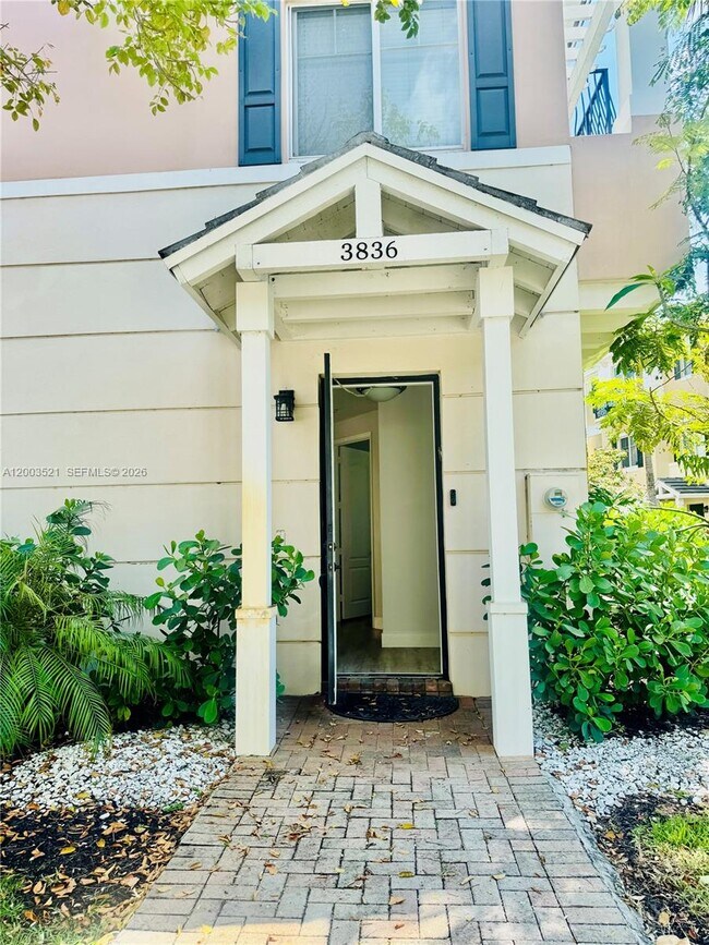 Building Photo - 3836 NW 5th Terrace