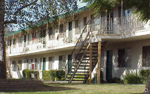 Building Photo - Saratoga Park Apartments