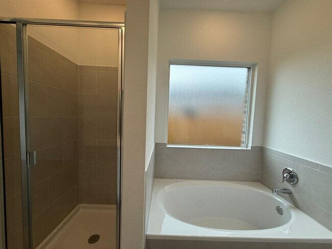 Building Photo - 203 Herald Dr