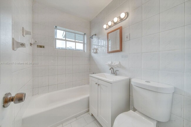 Building Photo - Northwest 36th Avenue, Miami Gardens, FL 3...