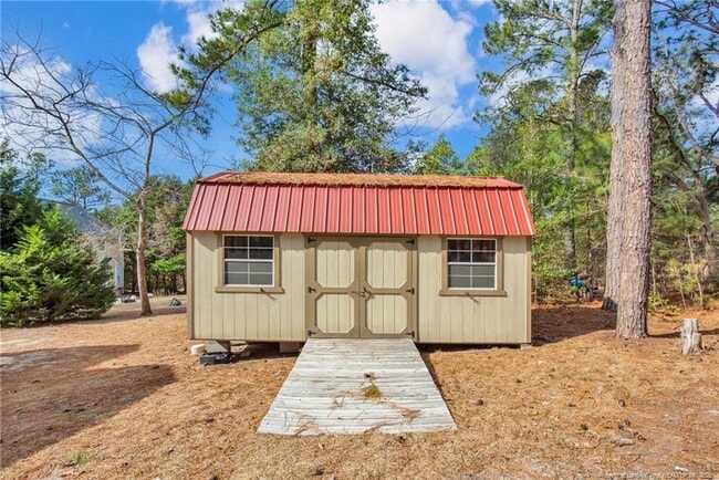 Building Photo - 906 Ponderosa Trail