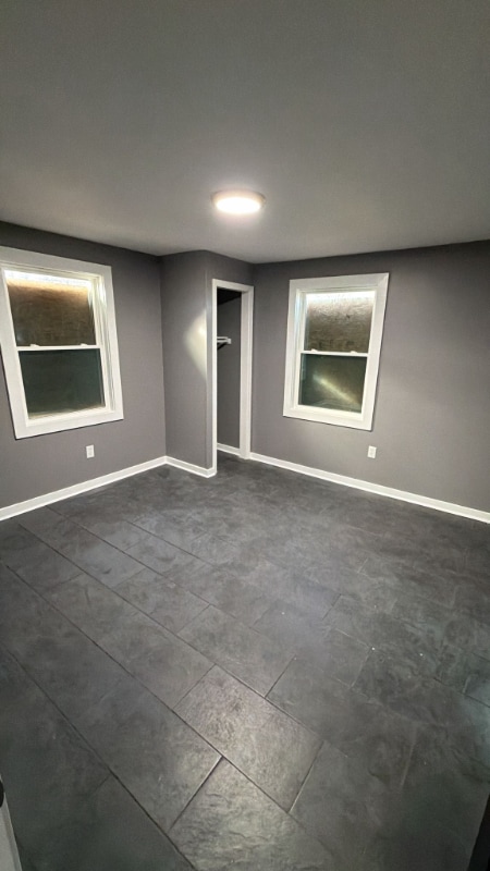 Building Photo - 1370 Marechalneil St