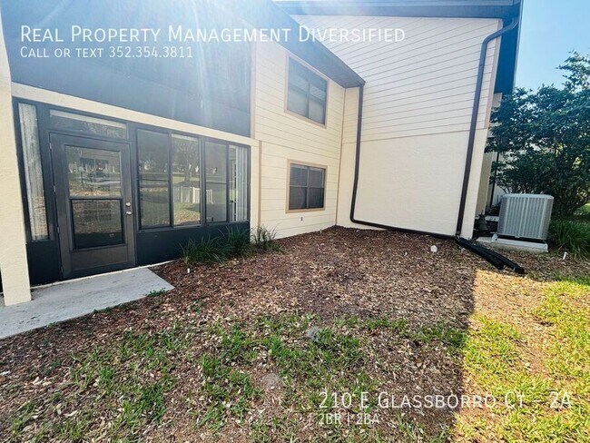 Building Photo - 210 E Glassboro Ct
