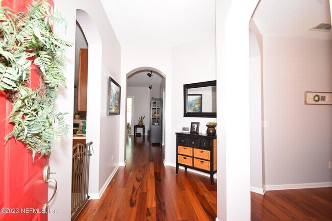 Building Photo - 3055 Covenant Cove Dr