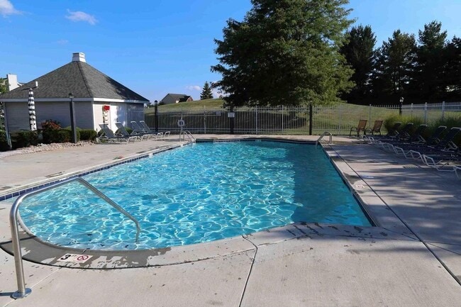 Building Photo - 961 Mistflower Ln