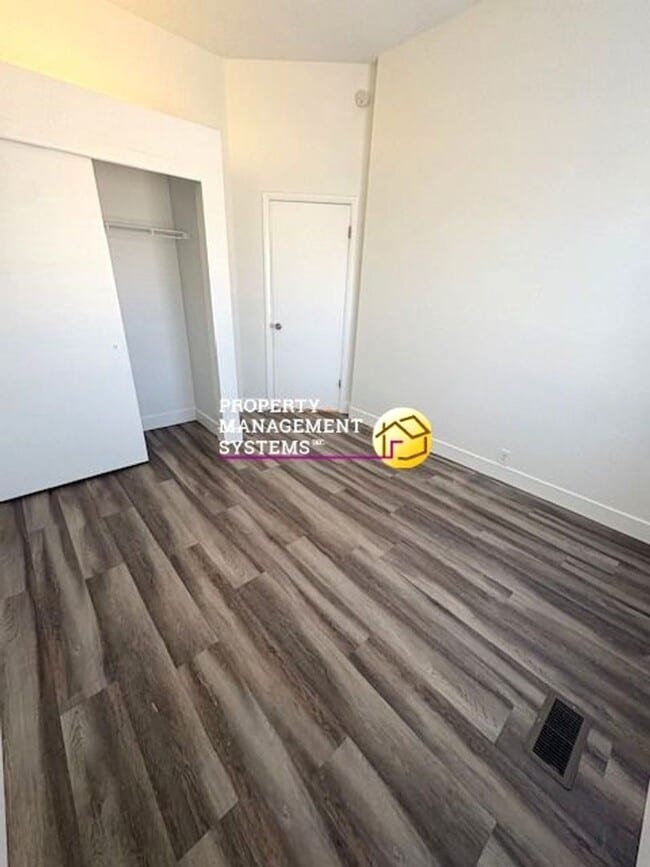 Building Photo - 2 Bedroom Condo in Taylorsville!