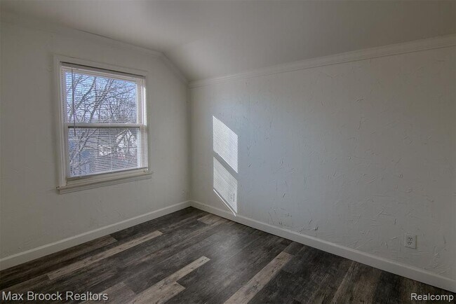 Building Photo - 4191 Farner Ave