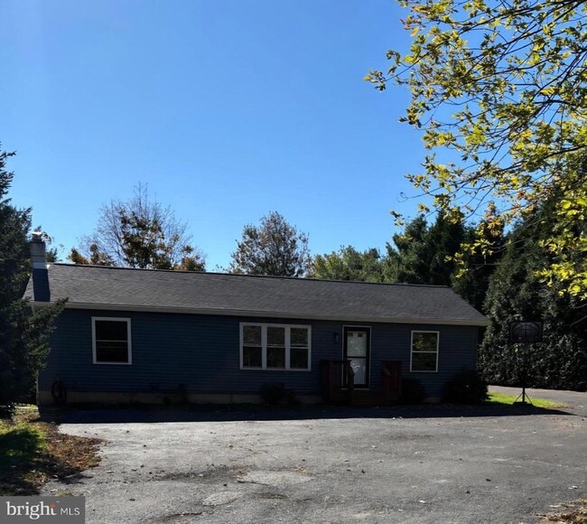 Building Photo - 4650 Old Easton Rd