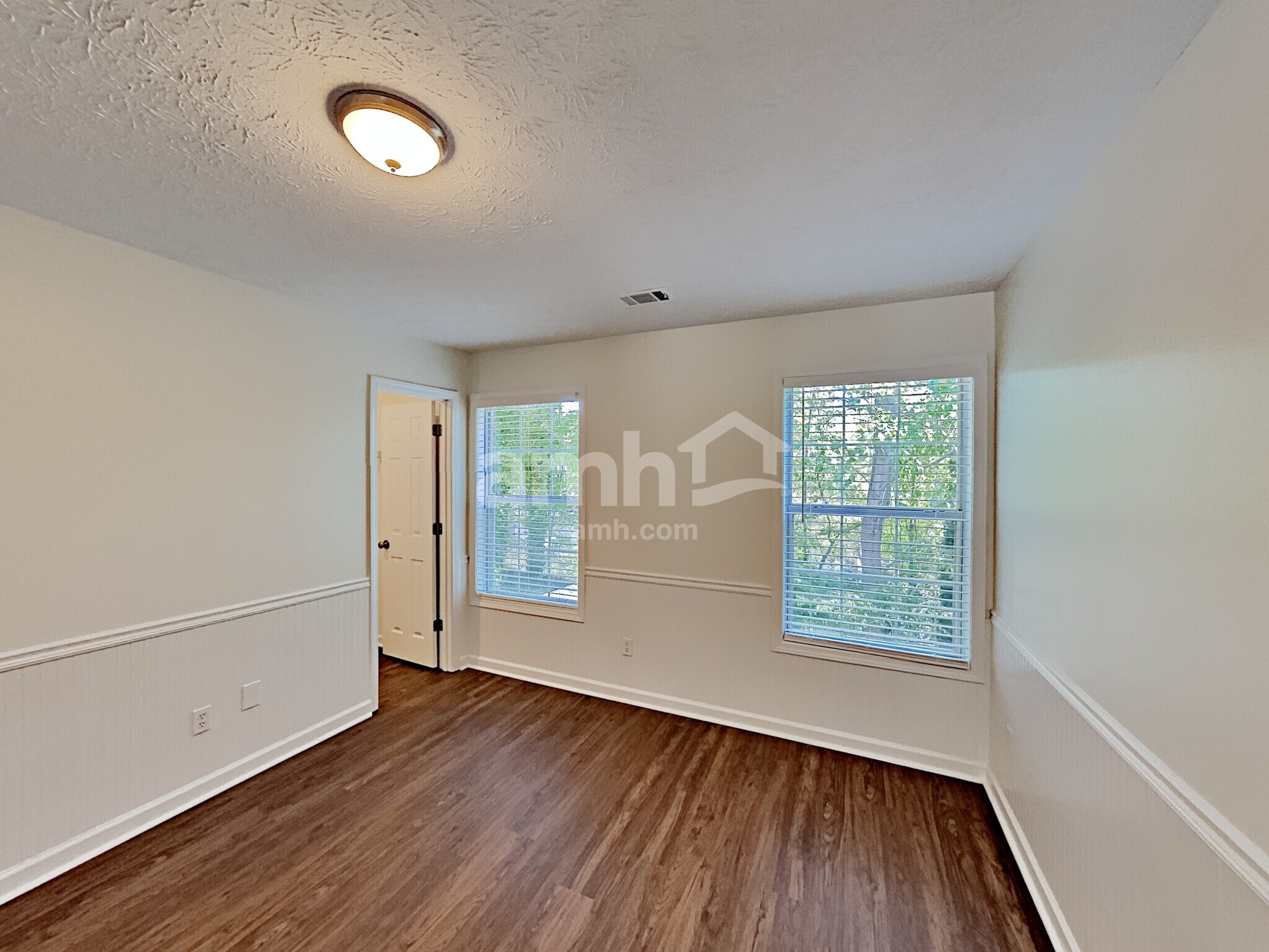 Building Photo - 555 Fosters Mill Ln NW