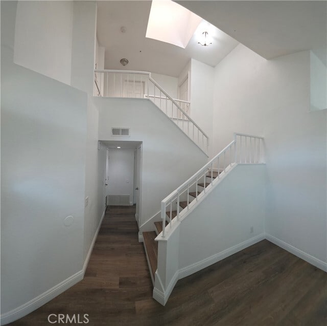 Building Photo - 17051 Fern St