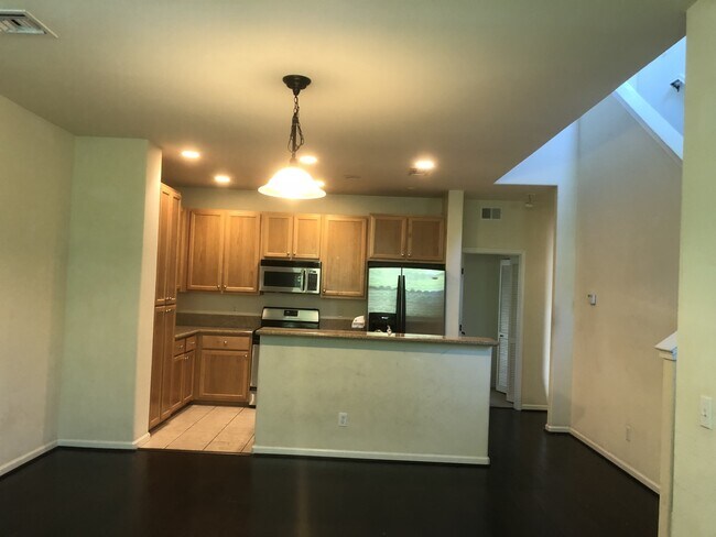 Building Photo - 6939 Santero Way