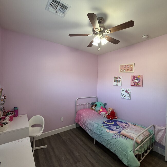 Building Photo - 726-PM26-726 S Harry P Stagg Dr