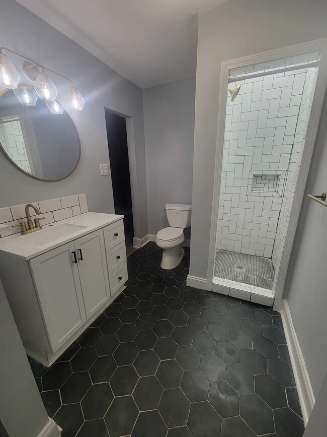 Building Photo - Sylvian