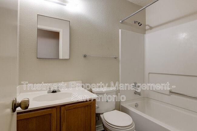 Building Photo - 3313 Fresno Pl