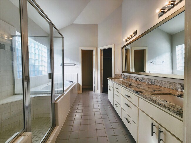 Building Photo - 9814 Cynthia Ann Ct