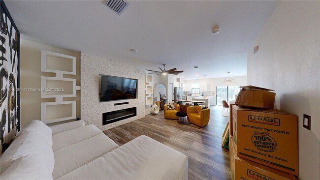 Building Photo - 25448 SW 108th Ave
