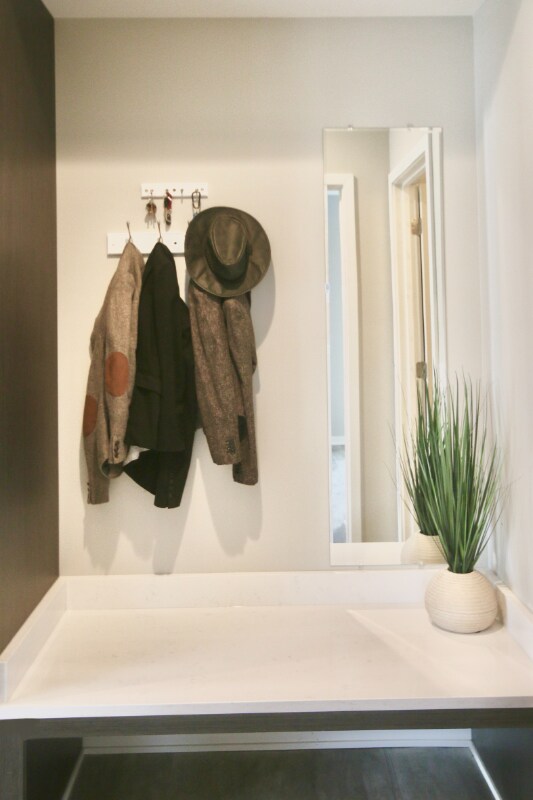 Building Photo - 2208 N Newhall St