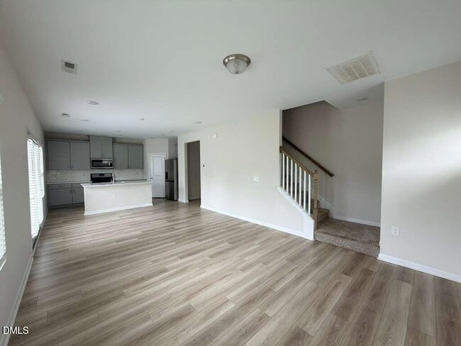 Building Photo - 7142 Stratified Ct