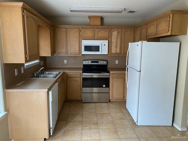 Building Photo - 16 Cervantes Ave