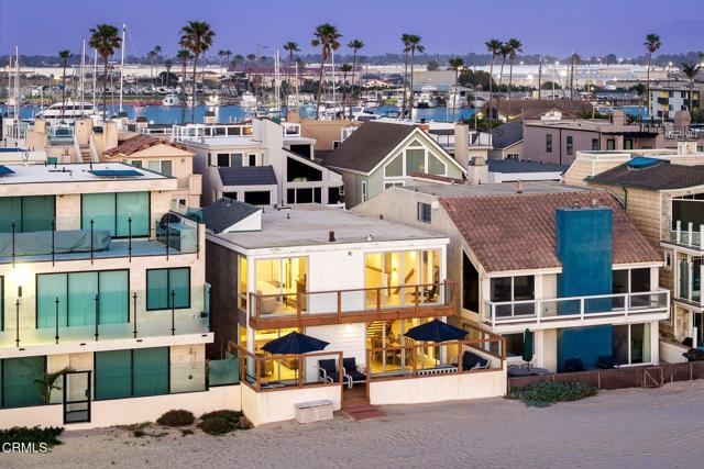 Building Photo - 3373 Ocean Dr