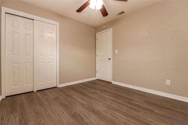 Building Photo - 4107 W Grace St