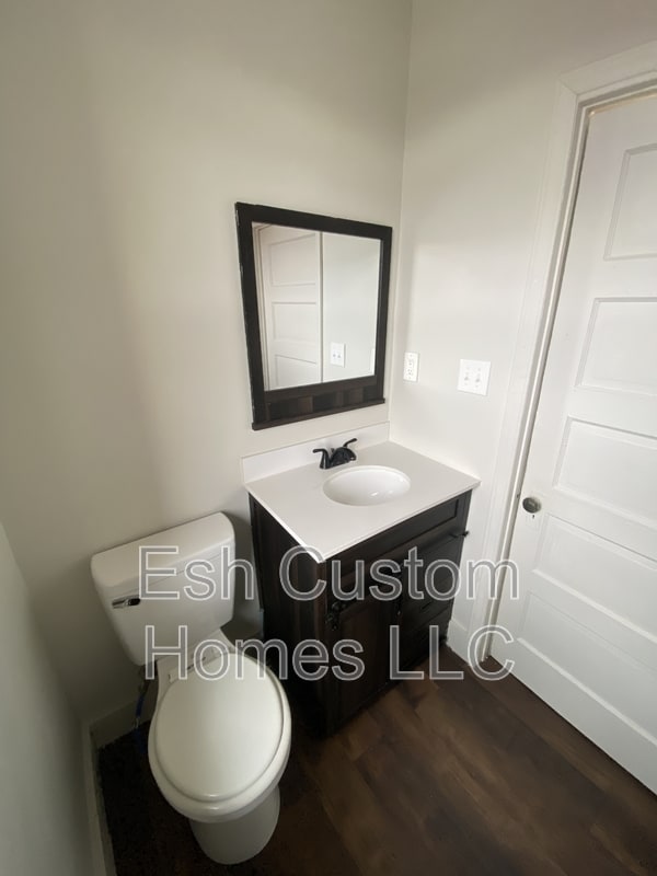 Building Photo - 508 S Prince St