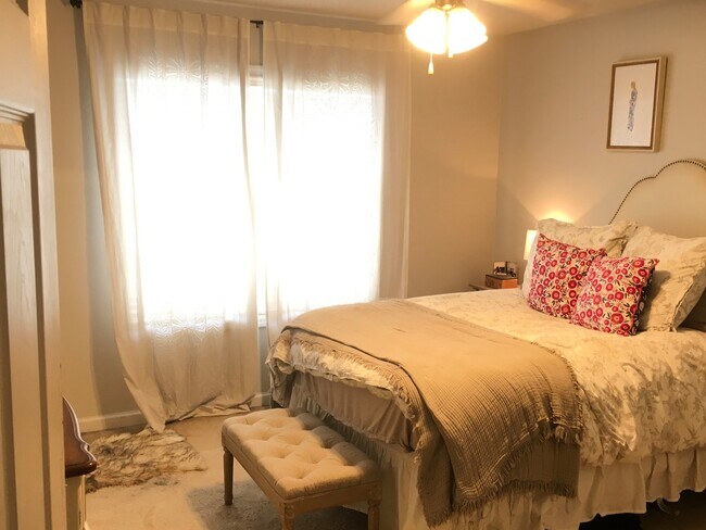 Building Photo - 102 PR 3089- Carrollton Condos