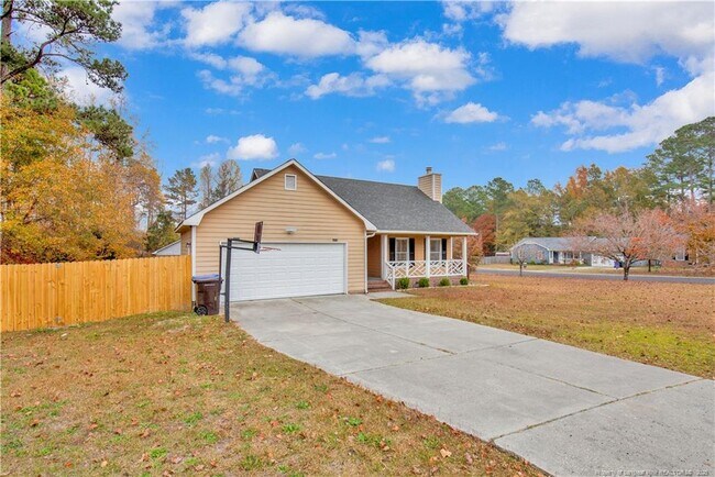 Building Photo - 7000 Medway Ct