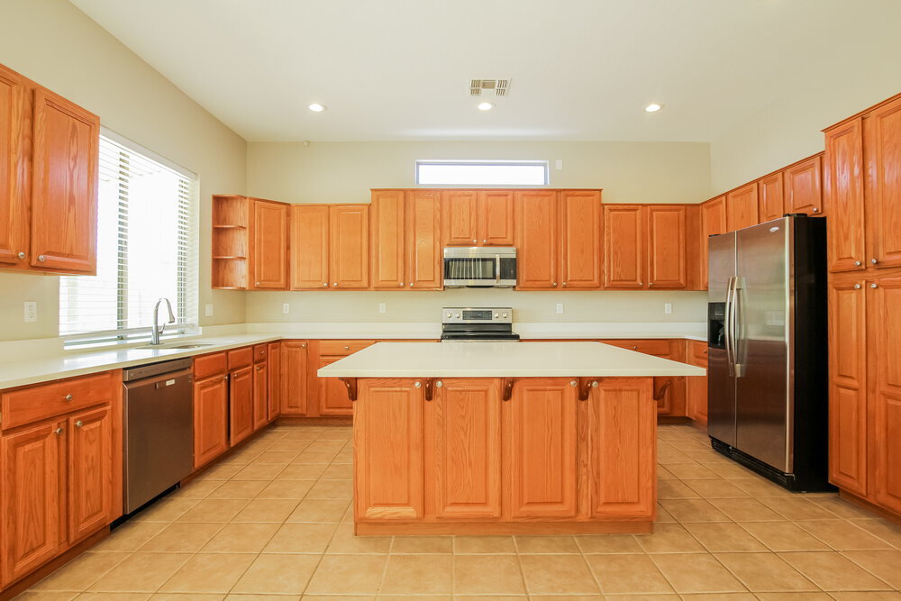 Building Photo - 17731 W Smt Dr